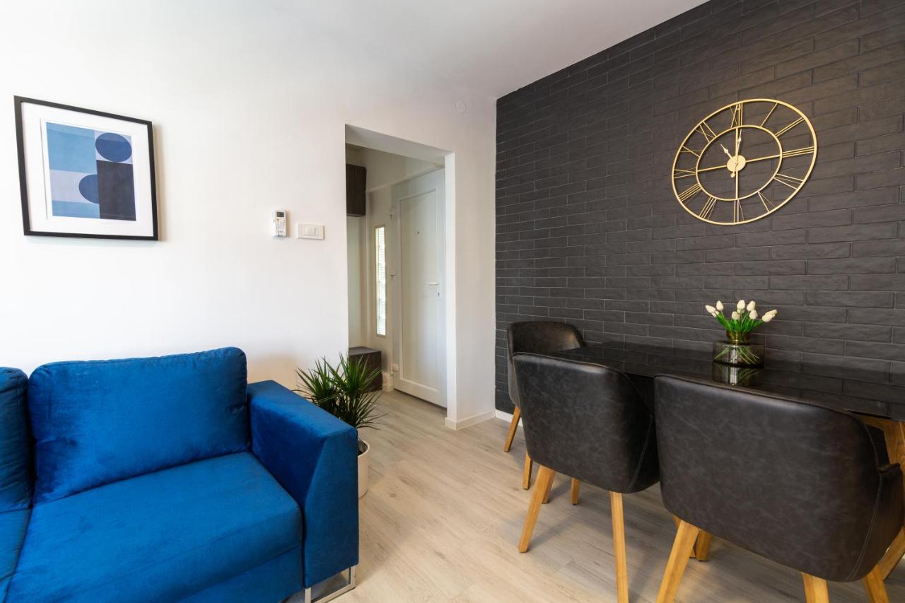 Apartment Market - Zagrebacka *