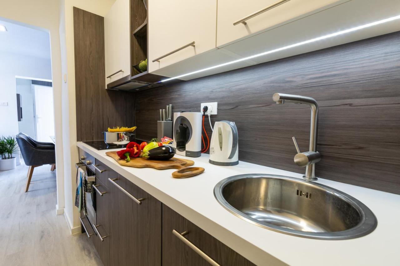 Market - Zagrebacka Appartement Rijeka